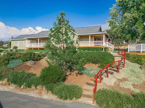60 Wedgewood Drive Eagle Point OR 97524