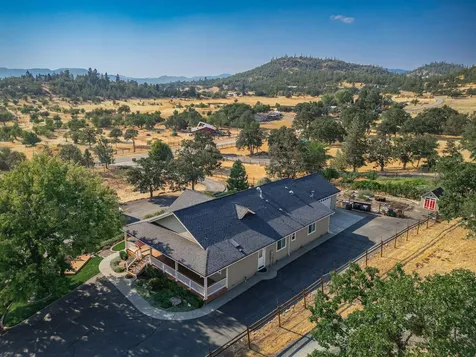 60 Wedgewood Drive Eagle Point OR 97524