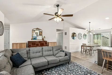3546 Durst Street Medford OR 97504