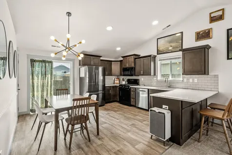 3546 Durst Street Medford OR 97504