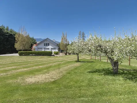 206 Blue Water Lane Grants Pass OR 97527