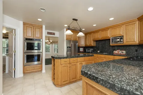 206 Blue Water Lane Grants Pass OR 97527