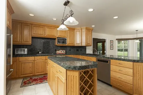 206 Blue Water Lane Grants Pass OR 97527