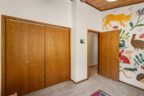 694 Timberlake Drive Ashland OR 97520