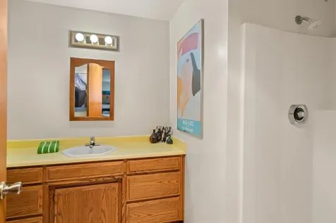 694 Timberlake Drive Ashland OR 97520