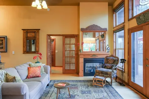 981 Wild Plum Alley Klamath Falls OR 97601