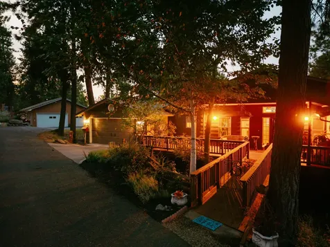 981 Wild Plum Alley Klamath Falls OR 97601