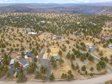 9291 Geneva View Road Terrebonne OR 97760