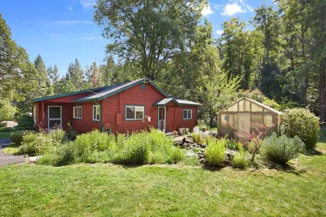 3808 Andrews Road Medford OR 97501
