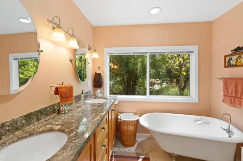 3808 Andrews Road Medford OR 97501