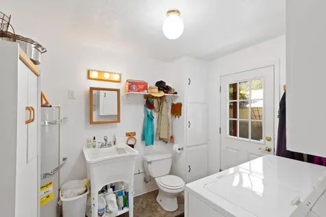 3808 Andrews Road Medford OR 97501