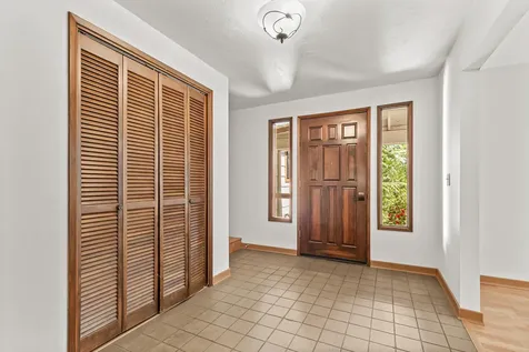 1015 Oneida Circle Ashland OR 97520