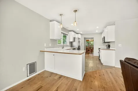 2209 Gene Cameron Way Medford OR 97504