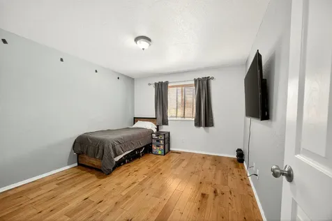 2209 Gene Cameron Way Medford OR 97504