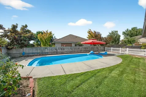 2209 Gene Cameron Way Medford OR 97504