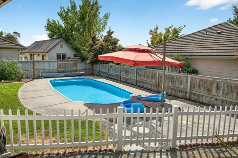 2209 Gene Cameron Way Medford OR 97504