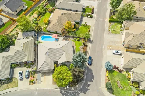 2209 Gene Cameron Way Medford OR 97504