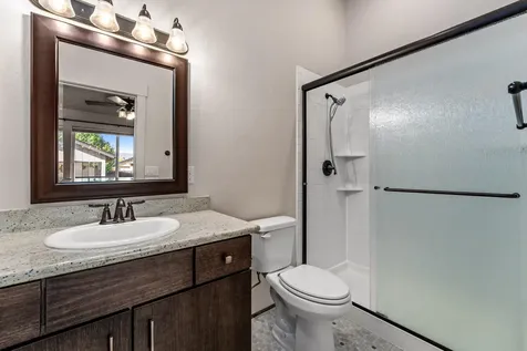 1595 S Columbus Avenue Medford OR 97501