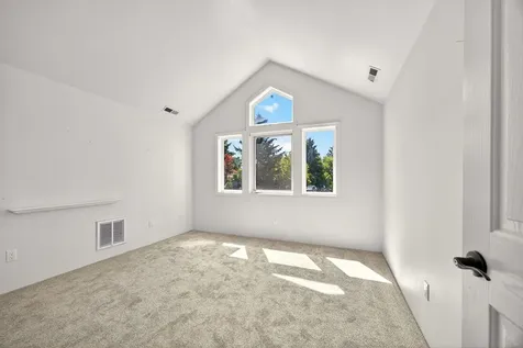 468 Sterling Point Court Medford OR 97504