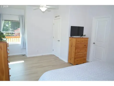 22270 S Kamrath Road Oregon City OR 97045