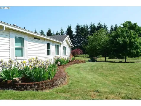 22270 S Kamrath Road Oregon City OR 97045