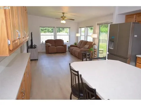 22270 S Kamrath Road Oregon City OR 97045