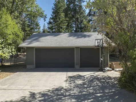 781 Cheney Creek Road Grants Pass OR 97527