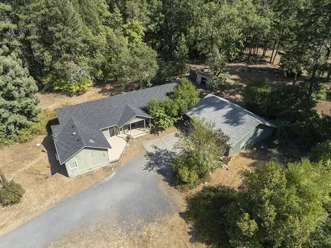781 Cheney Creek Road Grants Pass OR 97527