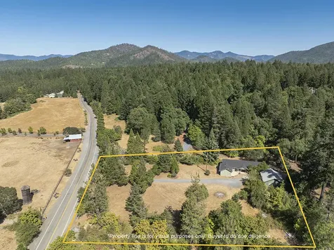 781 Cheney Creek Road Grants Pass OR 97527