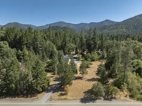 781 Cheney Creek Road Grants Pass OR 97527