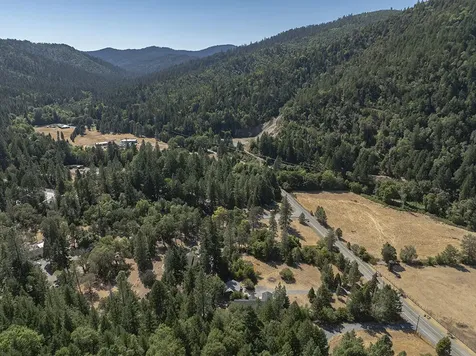 781 Cheney Creek Road Grants Pass OR 97527