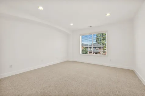 20261 Ellie Lane Bend OR 97703