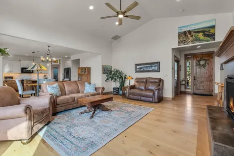 1668 SE Texas Circle Prineville OR 97754
