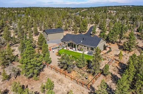 1668 SE Texas Circle Prineville OR 97754