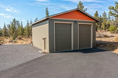 1668 SE Texas Circle Prineville OR 97754