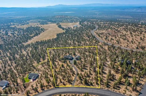 1668 SE Texas Circle Prineville OR 97754