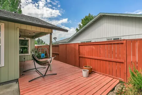 3004 Cheltenham Way Medford OR 97504