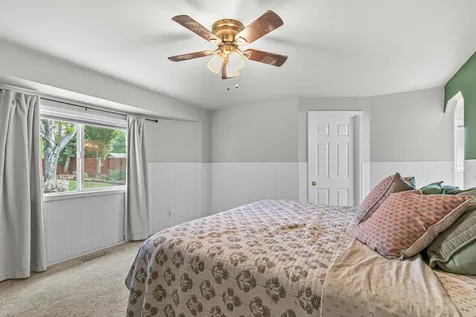 3004 Cheltenham Way Medford OR 97504