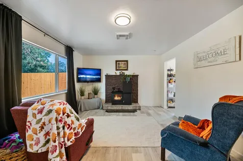 221 Acorn Street Merlin OR 97532