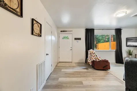 221 Acorn Street Merlin OR 97532