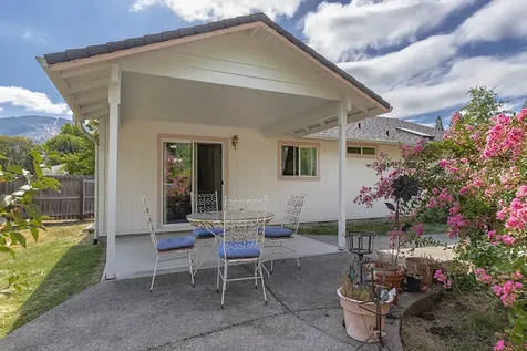 1710 Blue Moon Lane Grants Pass OR 97527