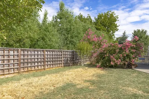 1710 Blue Moon Lane Grants Pass OR 97527