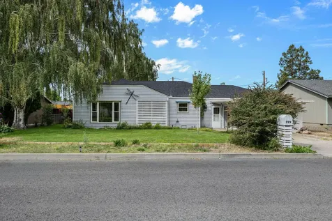 999 NE Del Rio Avenue Prineville OR 97754