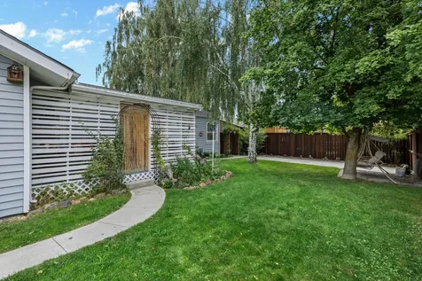 999 NE Del Rio Avenue Prineville OR 97754