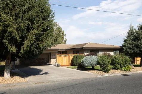 531 NW Canyon Drive Redmond OR 97756