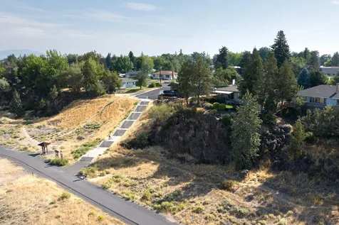 531 NW Canyon Drive Redmond OR 97756