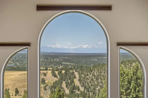5070 SE Paulina Highway Prineville OR 97754