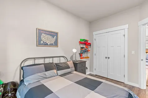 617 Tivoli Drive Medford OR 97501
