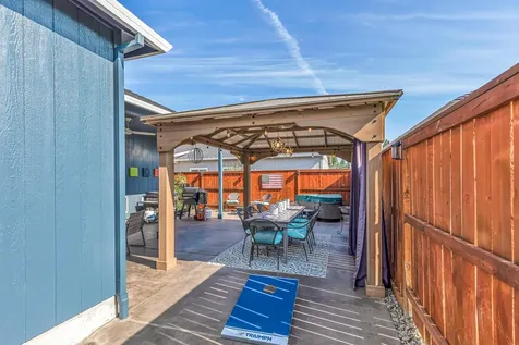 617 Tivoli Drive Medford OR 97501