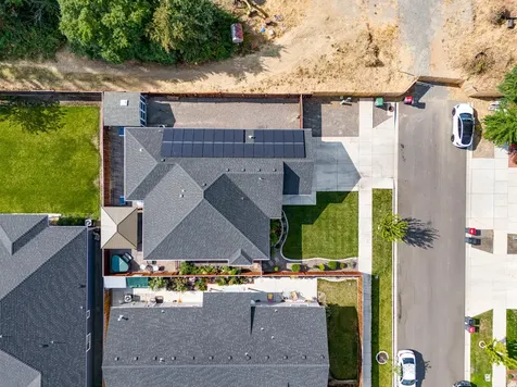 617 Tivoli Drive Medford OR 97501